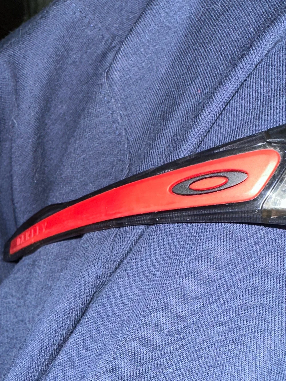 Oakley Flak 2.0 XL Sunglasses with Red Mirror Turbine